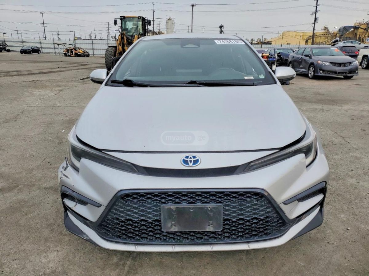 Toyota Corolla - фото 5