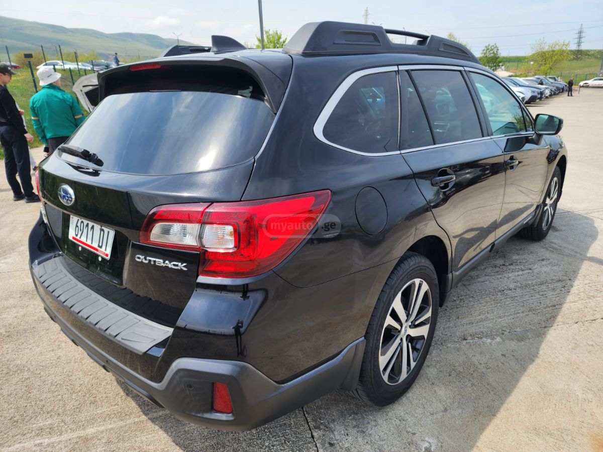Subaru Outback - фото 7