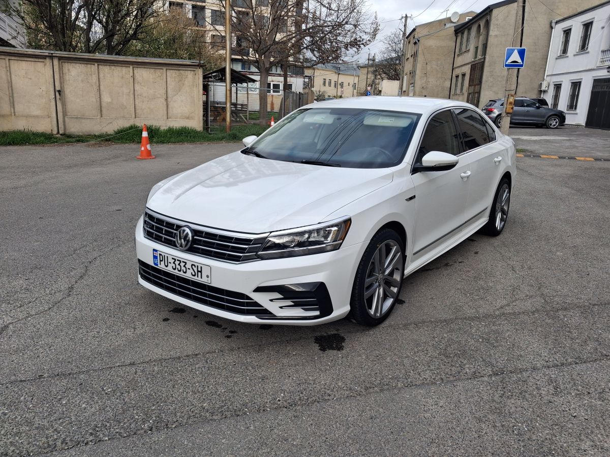 Volkswagen Passat - фото 2