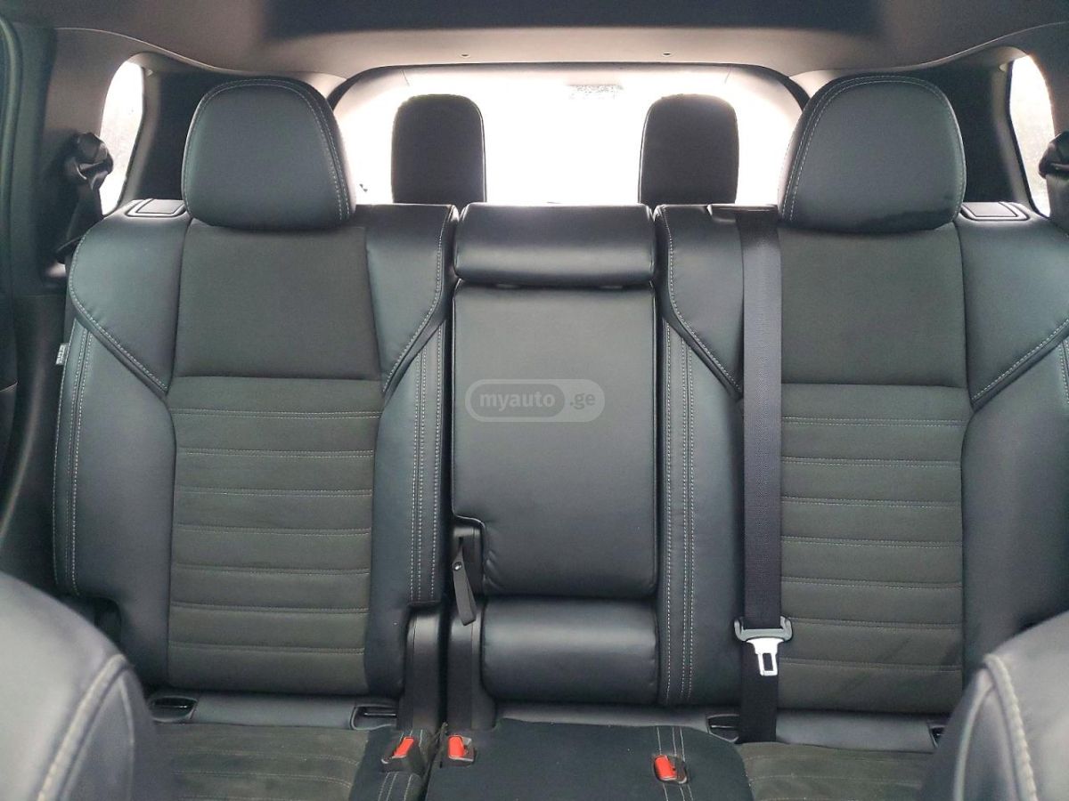 Mitsubishi Outlander - фото 10