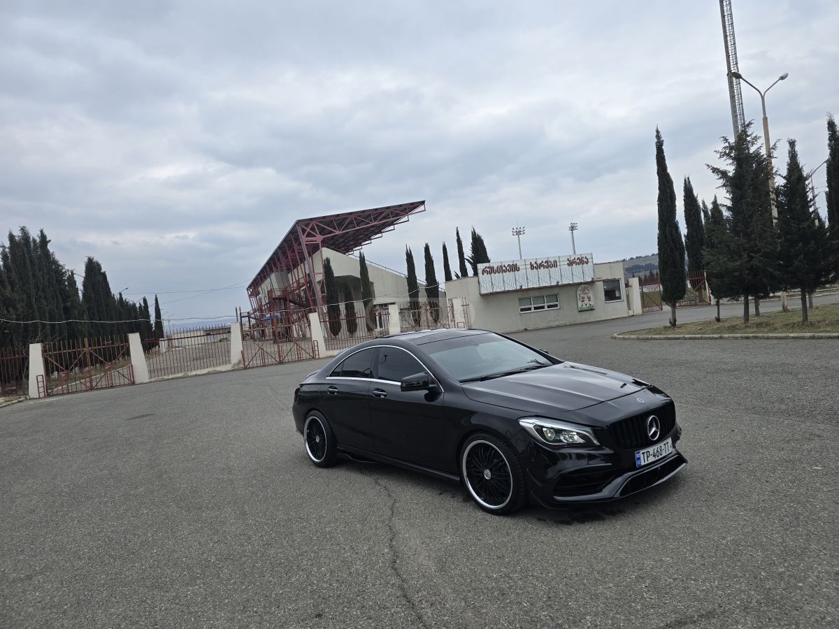 Mercedes-Benz CLA 250 - фото 1