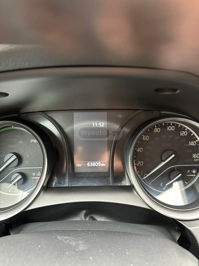 Toyota Camry - фото 7