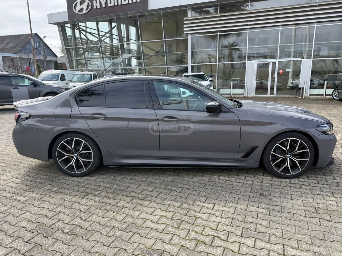 BMW 550 - фото 4