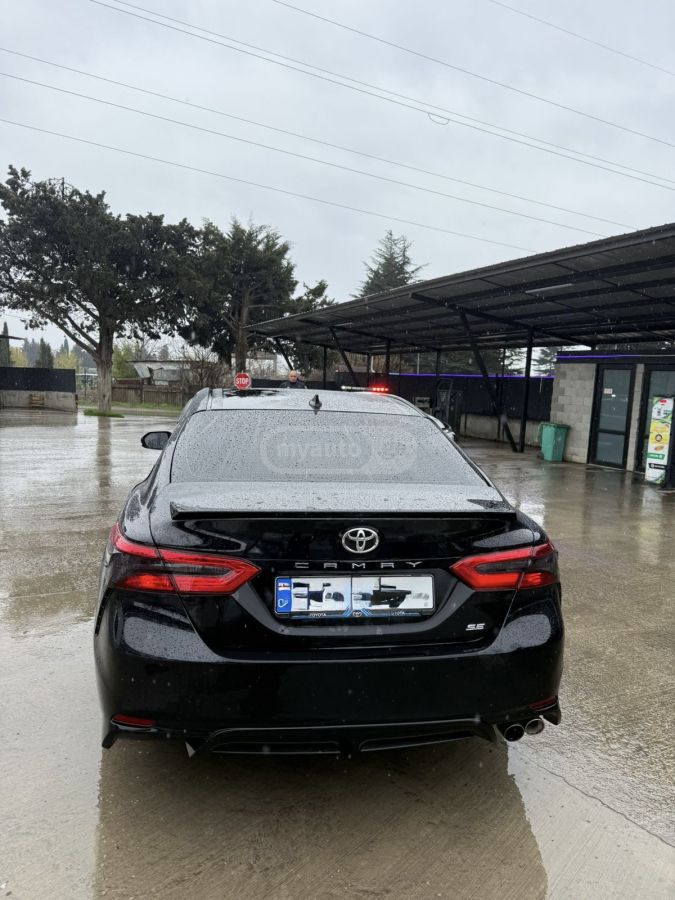 Toyota Camry - фото 8