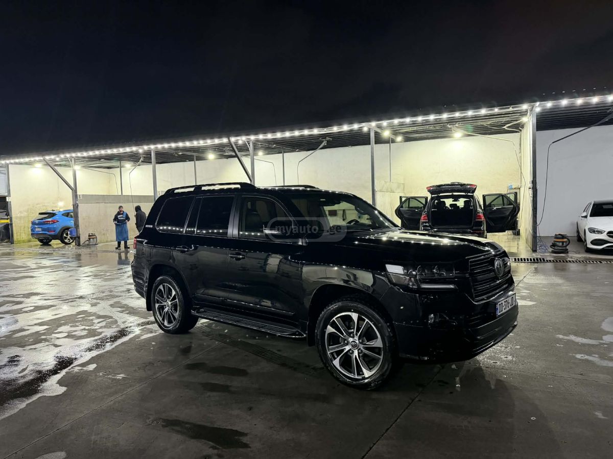 Toyota Land Cruiser - фото 7
