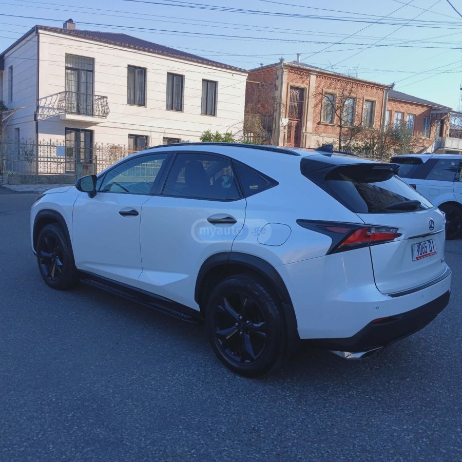 Lexus NX 200 - фото 4