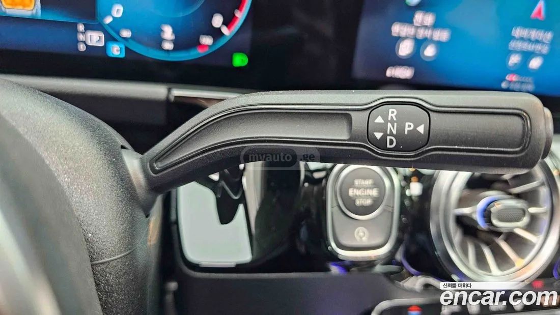 Mercedes-Benz GLA 45 AMG 2021 — миниатюра 9