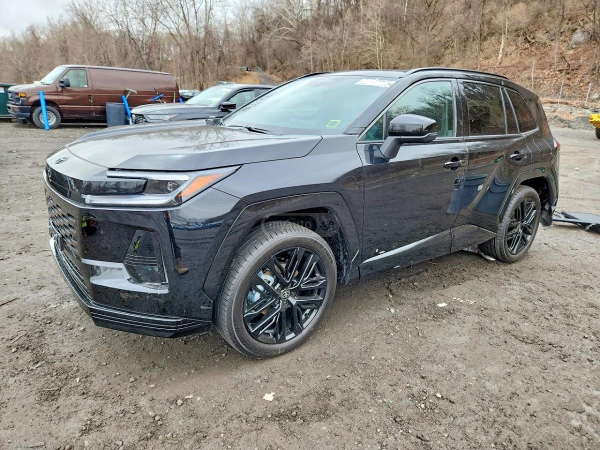 Toyota RAV 4 - фото 3