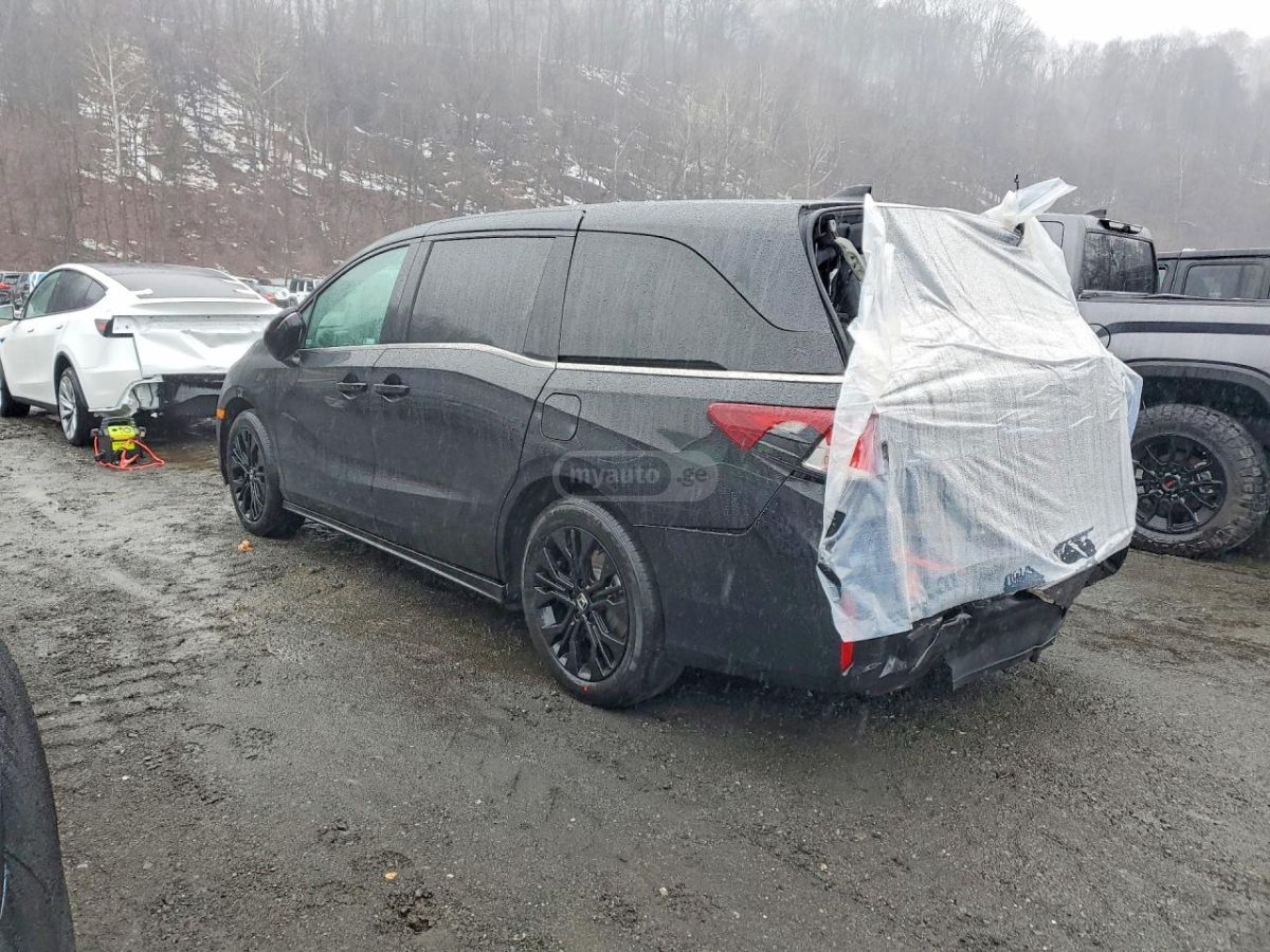 Honda Odyssey 2025 — миниатюра 9