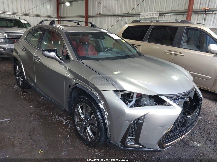 Lexus UX 250 h - фото 1