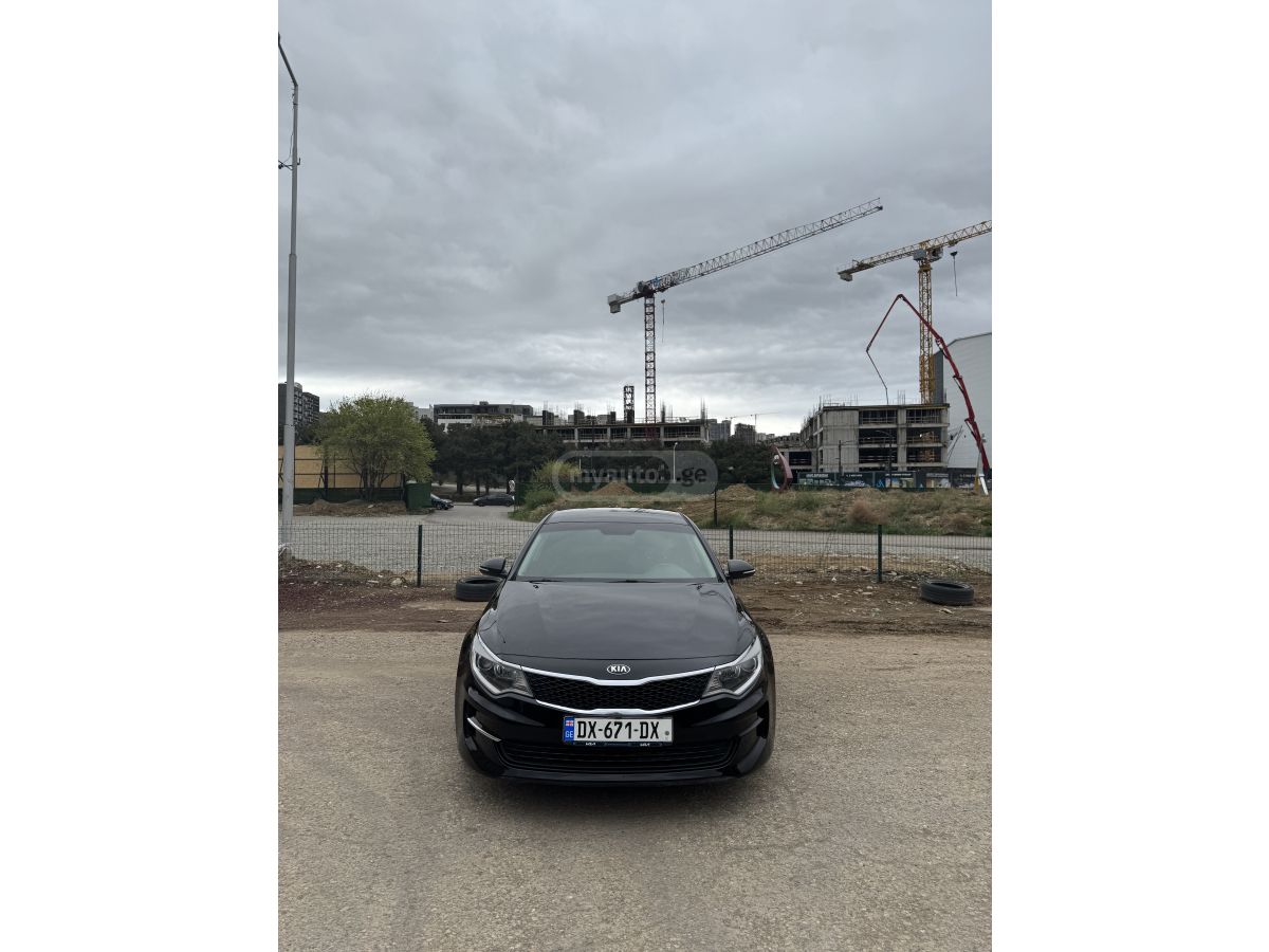 Kia Optima - фото 1