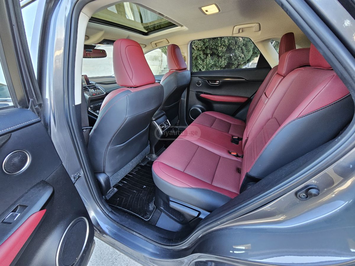 Lexus NX 300 - фото 15