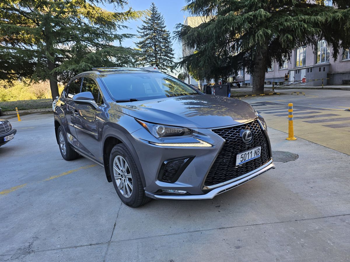 Lexus NX 300 - фото 2