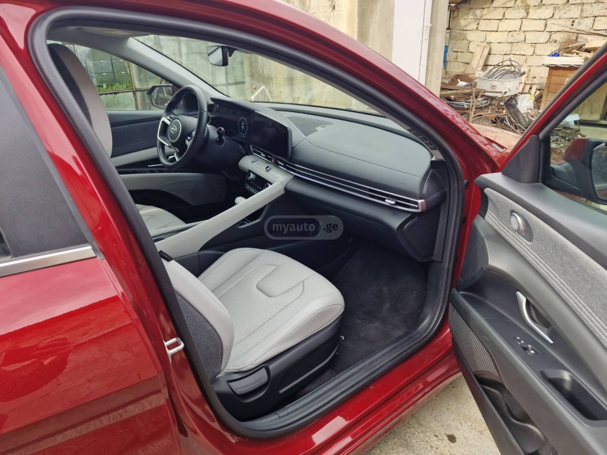 Hyundai Limited 4dr Sedan CVT — миниатюра 12