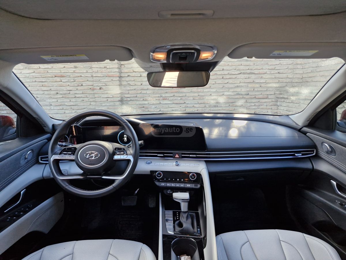 Hyundai Limited 4dr Sedan CVT — миниатюра 13