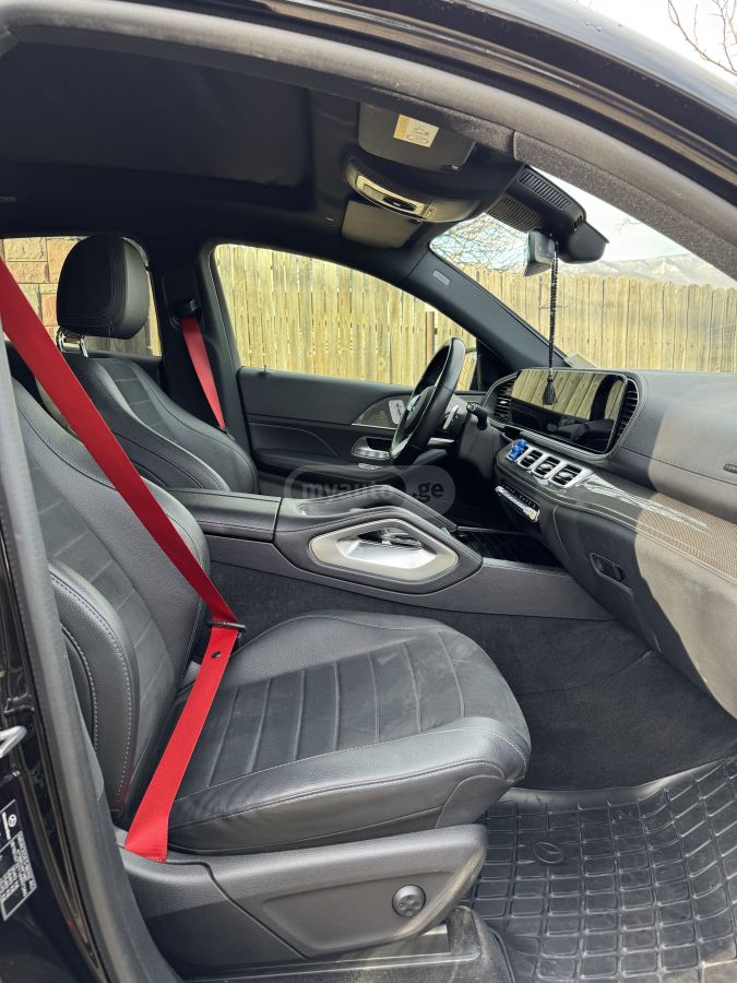 Mercedes-Benz GLE 350 - фото 12
