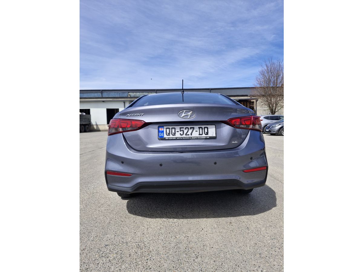 Hyundai Accent - фото 10