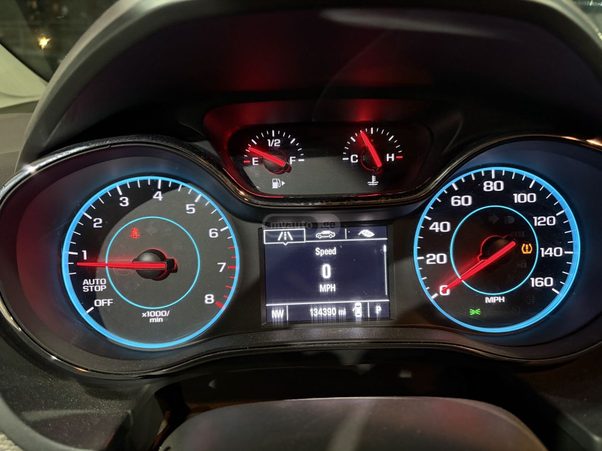 Chevrolet Cruze - фото 9