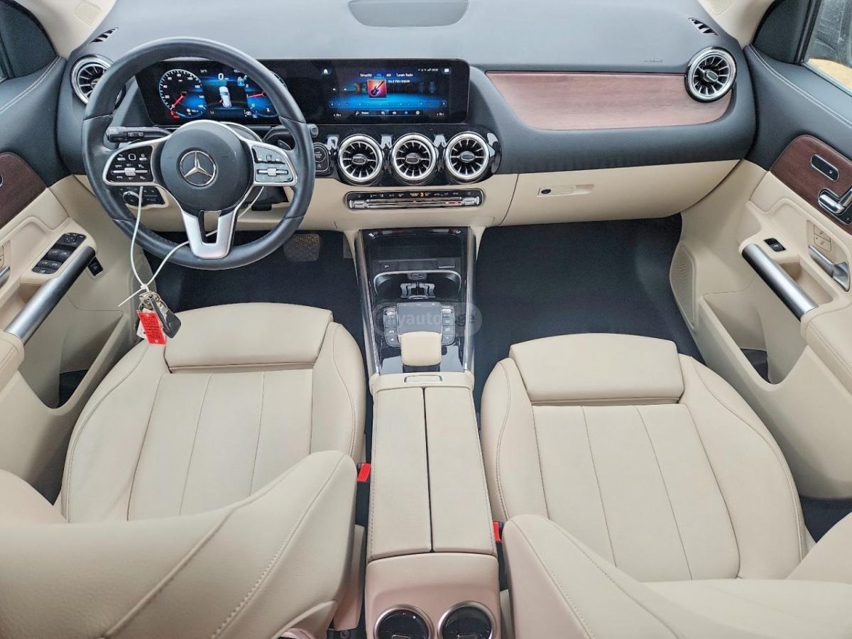 Mercedes-Benz GLA 250 - фото 8