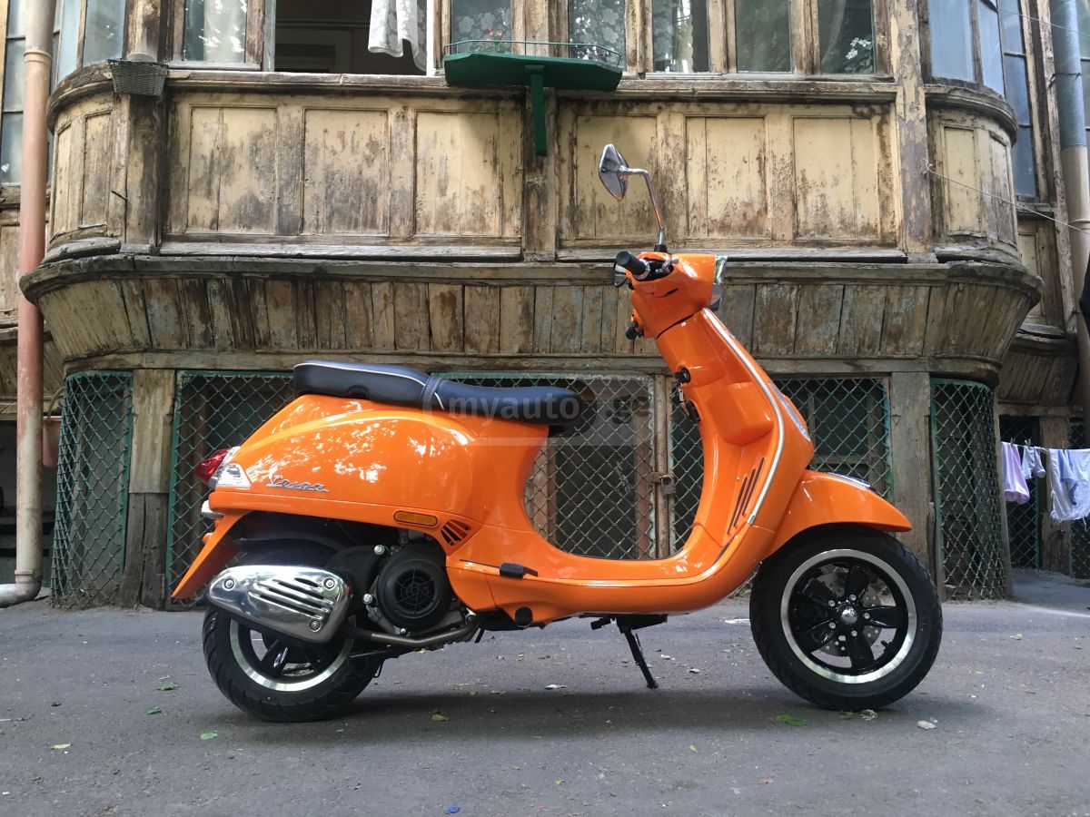 Vespa SXL 