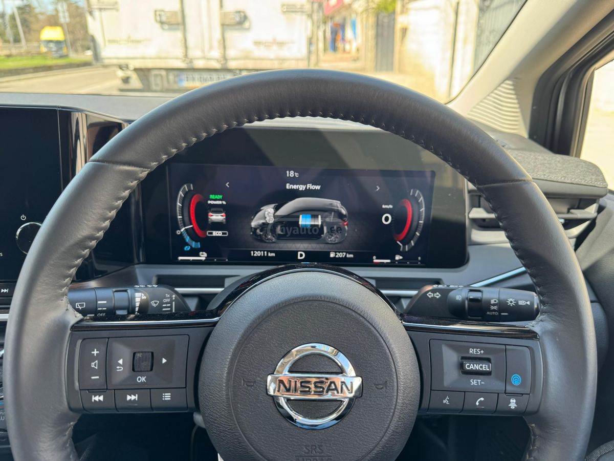 Nissan Note - фото 10