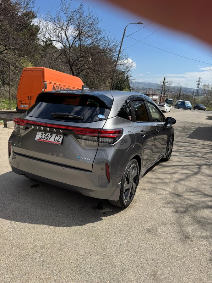 Nissan Note - фото 3