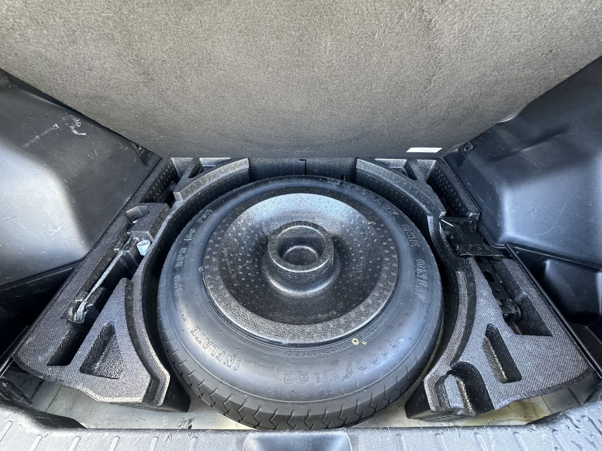 Mitsubishi Outlander Sport - фото 12