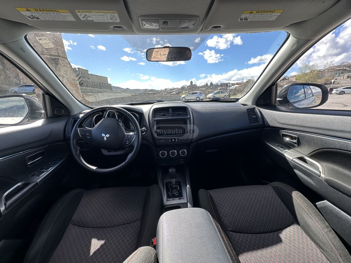 Mitsubishi Outlander Sport - фото 6