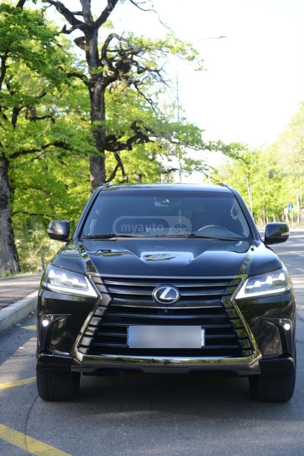 Lexus LX 450 - фото 1