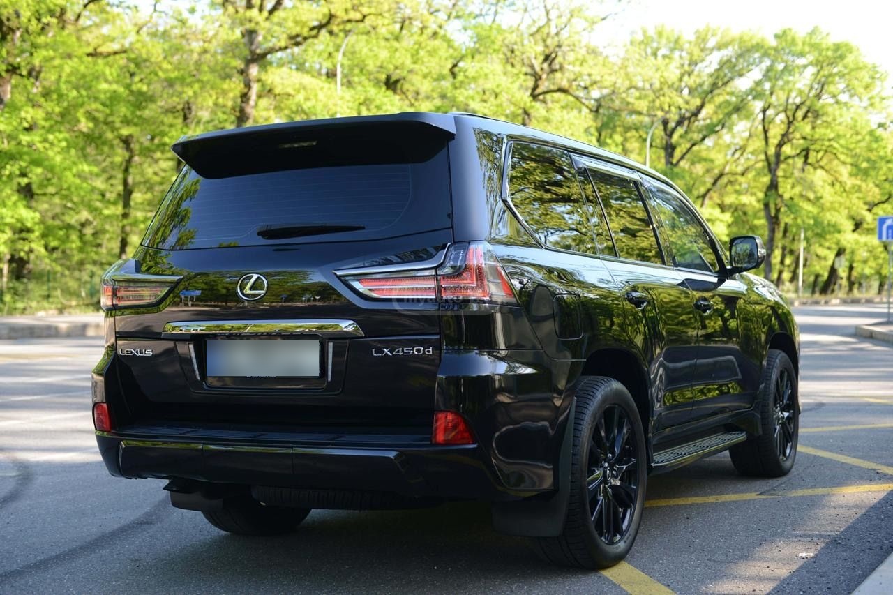 Lexus LX 450 - фото 10