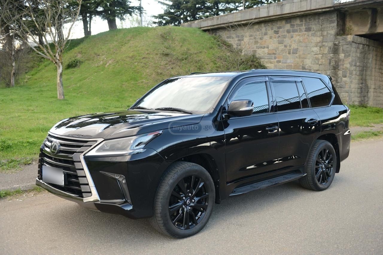 Lexus LX 450 - фото 13