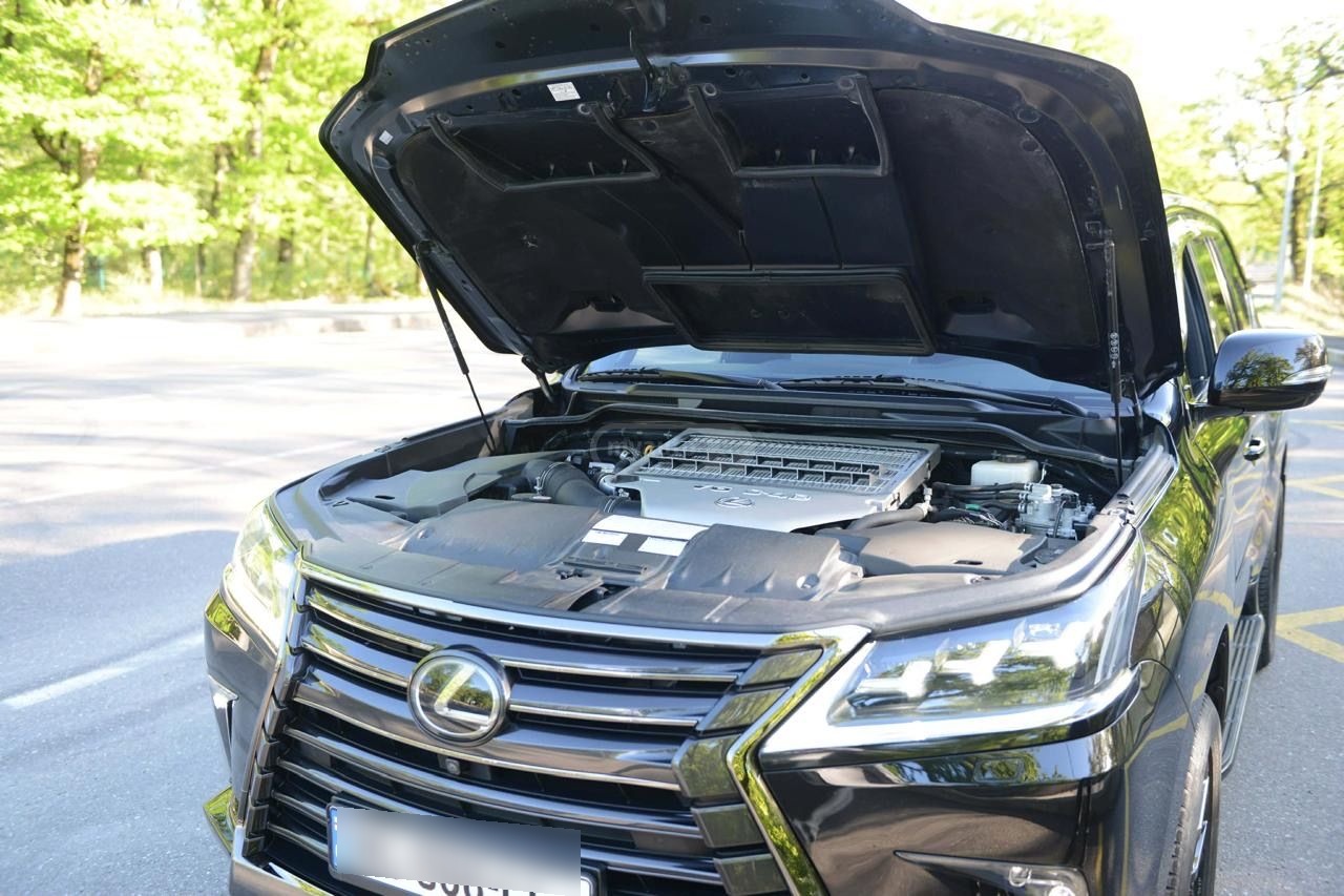 Lexus LX 450 - фото 5