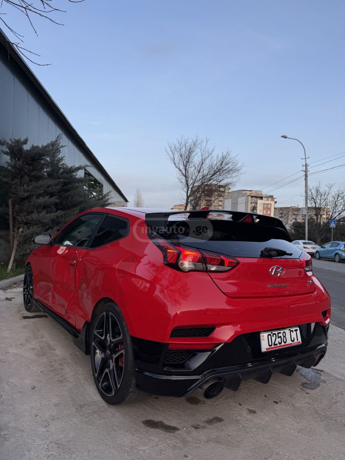 Hyundai Veloster 2022 — миниатюра 3