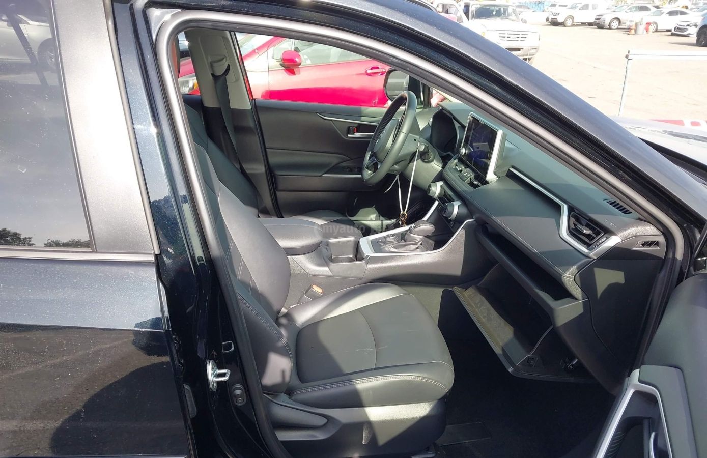 Toyota Xle Premium — миниатюра 5