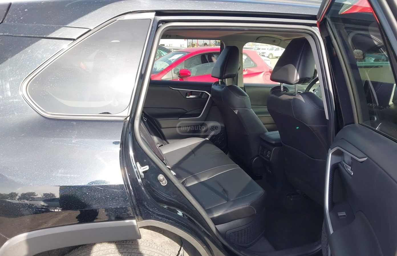 Toyota Xle Premium — миниатюра 7