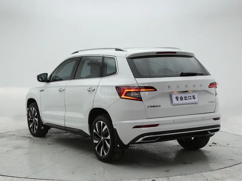 Skoda Karoq 2023 — миниатюра 5