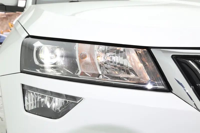 Skoda Karoq 2023 — миниатюра 8