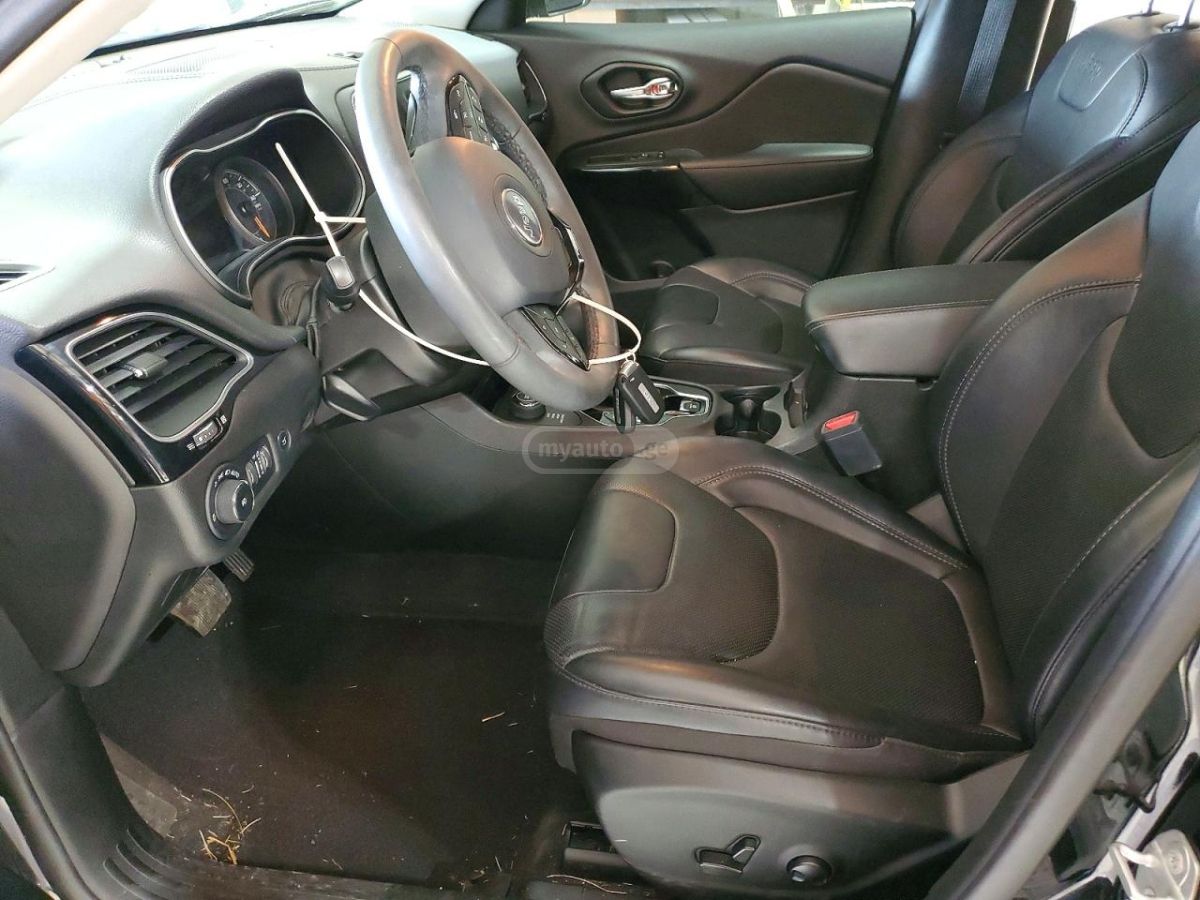 Jeep Cherokee 2023 — миниатюра 7