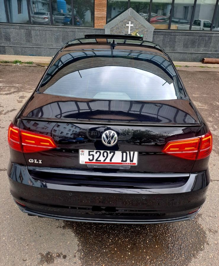 Volkswagen Jetta - фото 10