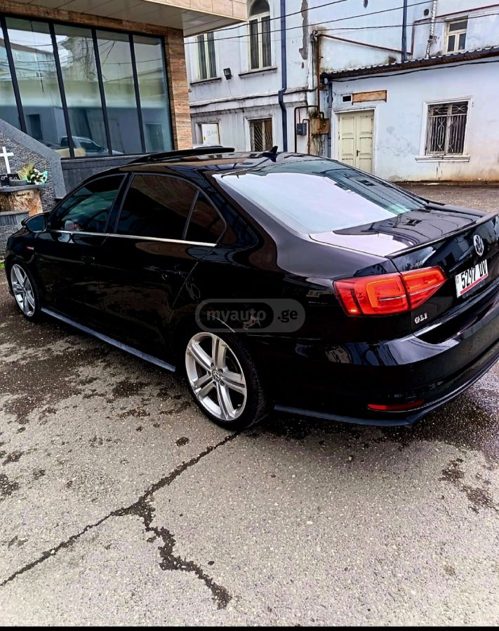 Volkswagen Jetta - фото 11