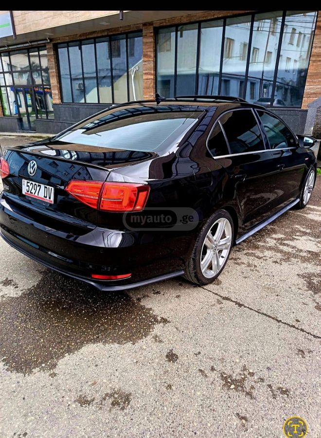 Volkswagen Jetta - фото 12