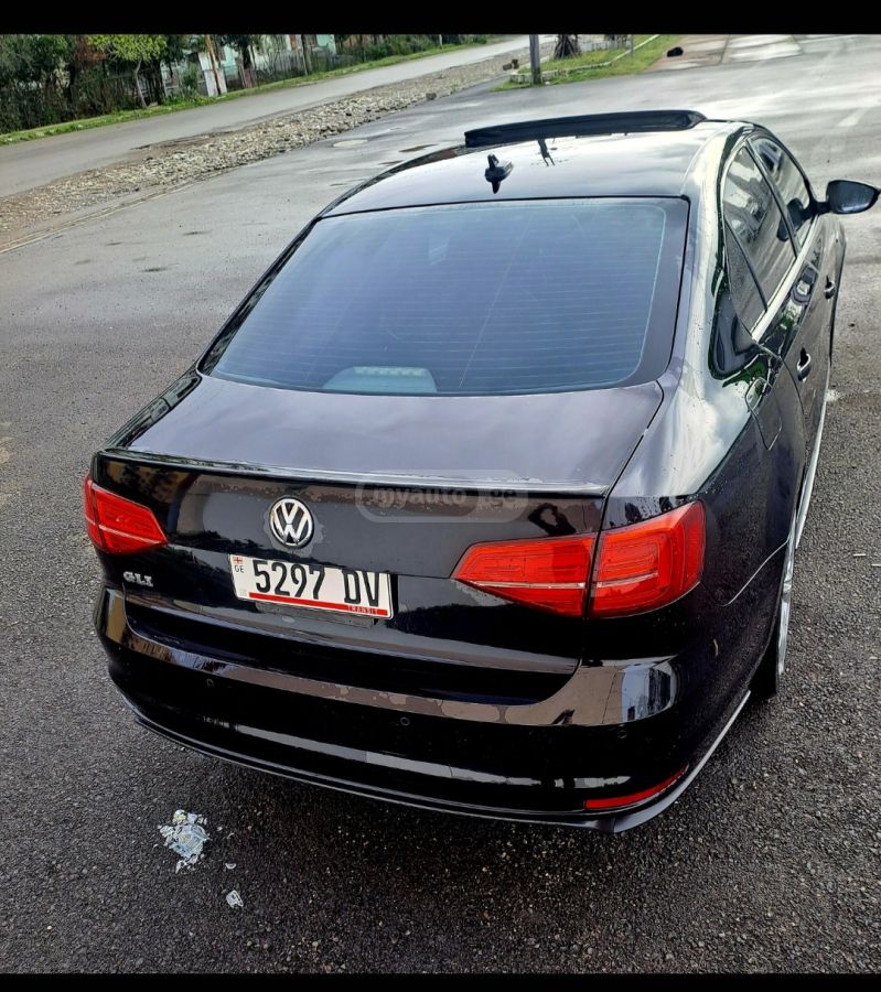 Volkswagen Jetta - фото 14