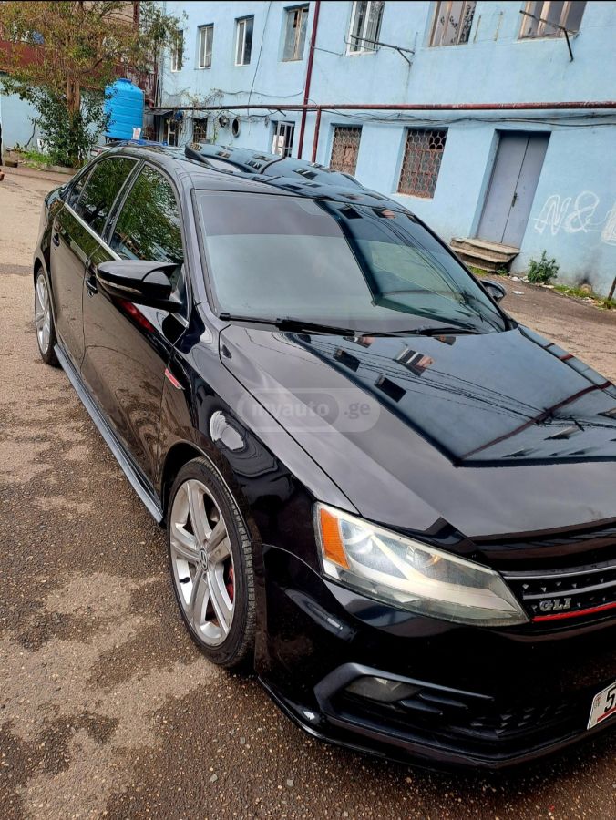 Volkswagen Jetta - фото 8