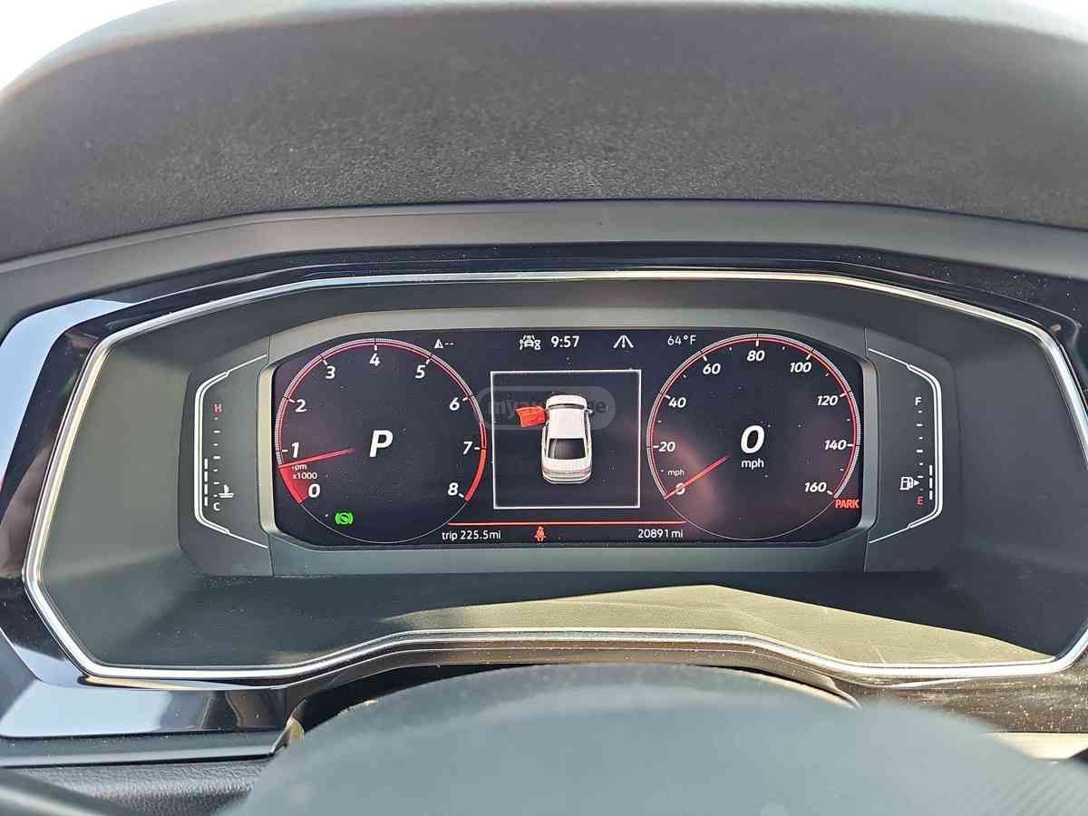 Volkswagen Volkswagen Jetta GLI — миниатюра 10