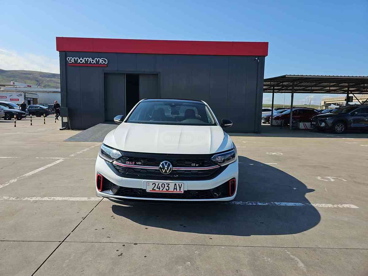 Volkswagen Volkswagen Jetta GLI — миниатюра 2