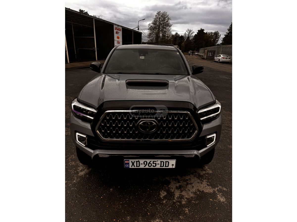 Toyota Tacoma - фото 12