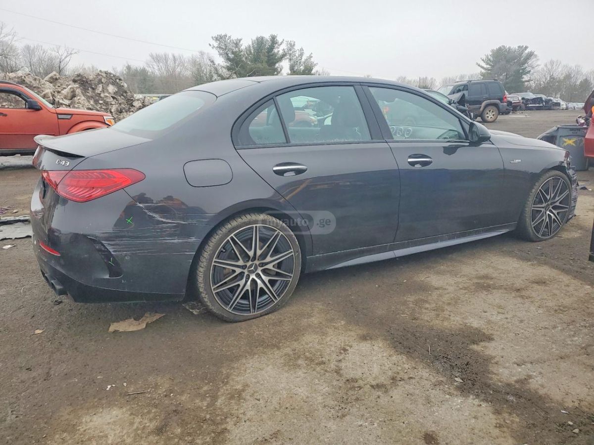 Mercedes-Benz C 43 AMG 2024 — миниатюра 3