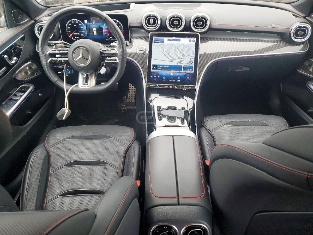 Mercedes-Benz C 43 AMG 2024 — миниатюра 8