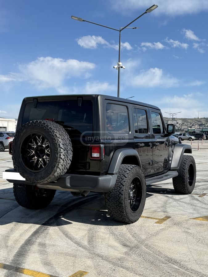 Jeep Wrangler - фото 3