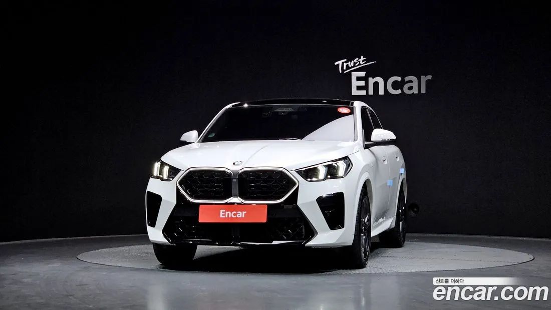BMW X2 2025 — миниатюра 3